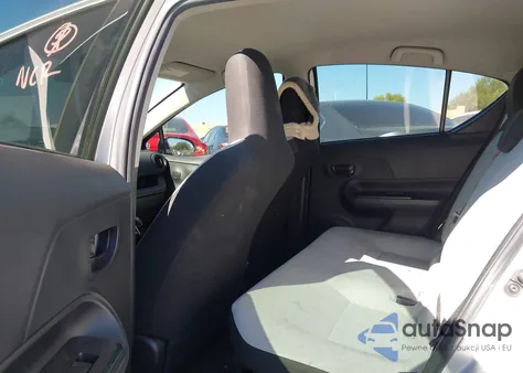 2016 Toyota Prius C One from USA, damaged, VIN JTDKDTB35G1135162